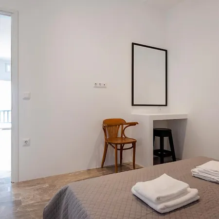 Ela Apartment